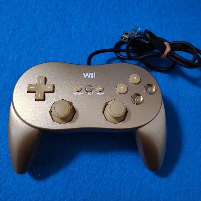 Wii 限定モデル 任天堂 Wii クラシックコントローラー Pro 金 ゴールド の通販 By ミルボーン ウィーならラクマ