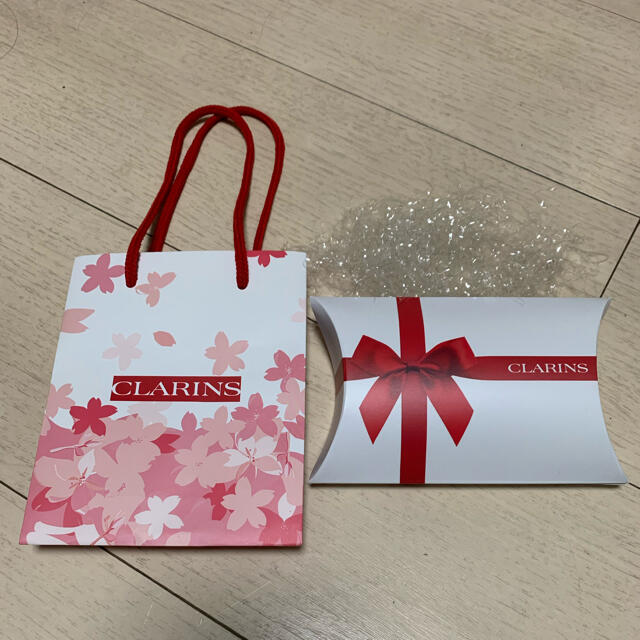 CLARINS(クラランス)のクラランス　ラッピングのみ レディースのバッグ(ショップ袋)の商品写真