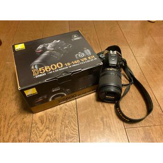【極上美品】・Nikon D5600 18-140mm VR Kit