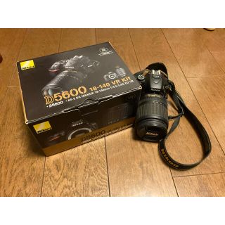 NIKON D5600 18-140 VR kit