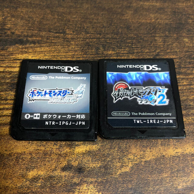 ニンテンドーDS(ニンテンドーDS)のポケモン　ソウルシルバー　ブラック2 エンタメ/ホビーのゲームソフト/ゲーム機本体(携帯用ゲームソフト)の商品写真