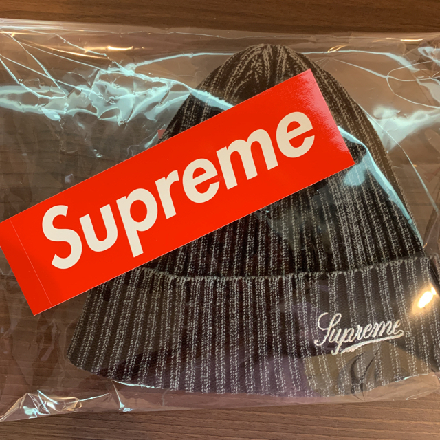 Supreme(シュプリーム)のsupreme ブリーチリブビーニー　新品 メンズの帽子(ニット帽/ビーニー)の商品写真