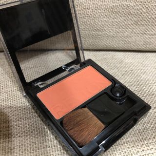 レブロン(REVLON)の《レブロン》マットパウダーブラッシュ06(チーク)