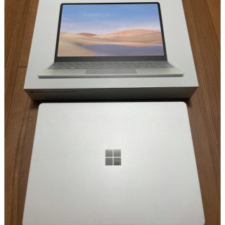 マイクロソフト(Microsoft)の【美品】Surface Laptop Goプラチナ SSD128GBメモリ8GB(ノートPC)