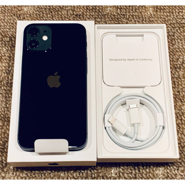 iPhone(アイフォーン)の【新品・未使用】iPhone12 mini 128GB SIMフリー 黒 スマホ/家電/カメラのスマートフォン/携帯電話(スマートフォン本体)の商品写真