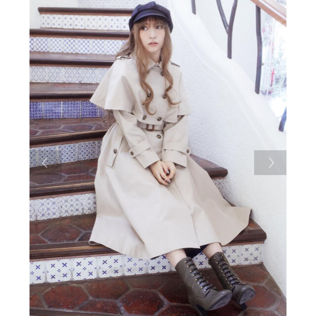 Maison de FLEUR - プチローブカノン ケープ風コート トレンチ Maison de FLEUR - プチローブカノン ケープ風コート トレンチ