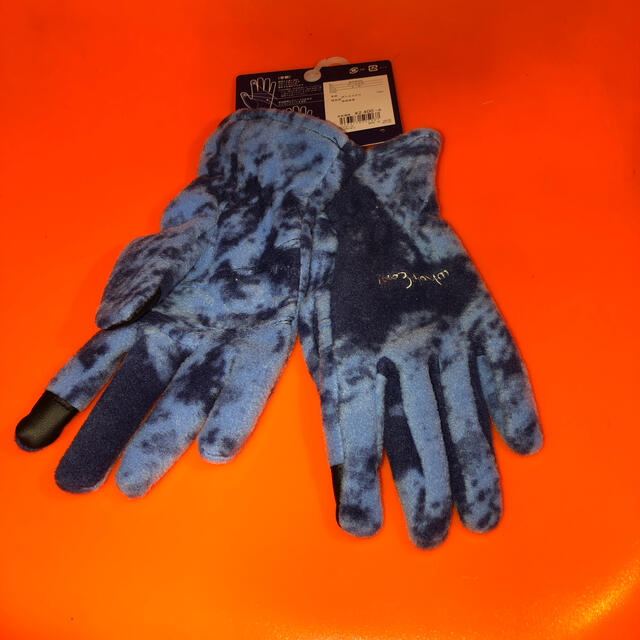 whole earth#フリースグローブ#手袋#新品未使用 スポーツ/アウトドアのアウトドア(登山用品)の商品写真