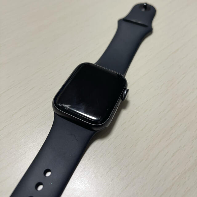 Apple Watch - 【美品】AppleWatchSeries5(GPSモデル40mm)AC＋保証アリ
