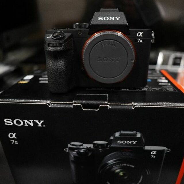 【アクセサリ多数】Sony α7II ボディー ILCE-7M2ミラーレス一眼