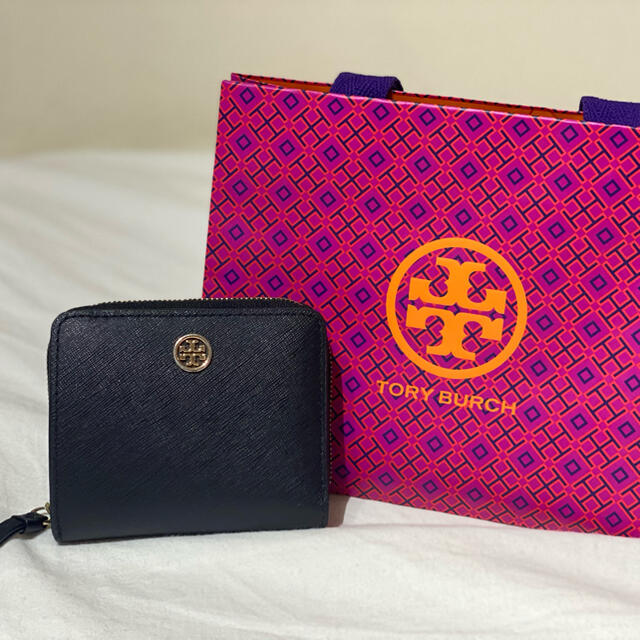 Tory Burch(トリーバーチ)のnanae様　TORYBURCH トリーバーチ 折りたたみ　財布 レディースのファッション小物(財布)の商品写真