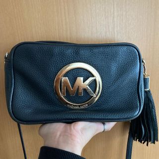 マイケルコース(Michael Kors)のMICHAELKORS ショルダーバッグ　黒(ショルダーバッグ)