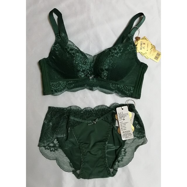 再入荷【N18】♡美盛り♡ノンワイヤーブラショーツセット　脇高　補正ブラ レディースの下着/アンダーウェア(ブラ&ショーツセット)の商品写真