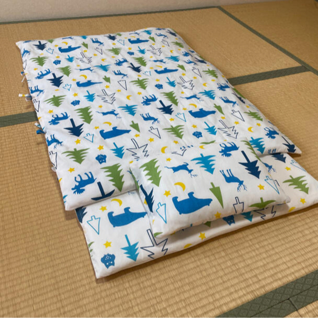 西松屋(ニシマツヤ)のお昼寝布団 7点セット キッズ/ベビー/マタニティの寝具/家具(ベビー布団)の商品写真