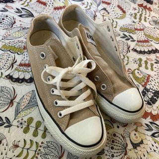 コンバース(CONVERSE)のコンバース23.5 ベージュ　ローカット(スニーカー)