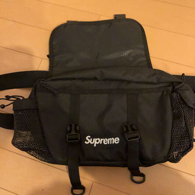 Supreme(シュプリーム)のSupreme 20SS Waist Bag Black メンズのバッグ(ウエストポーチ)の商品写真