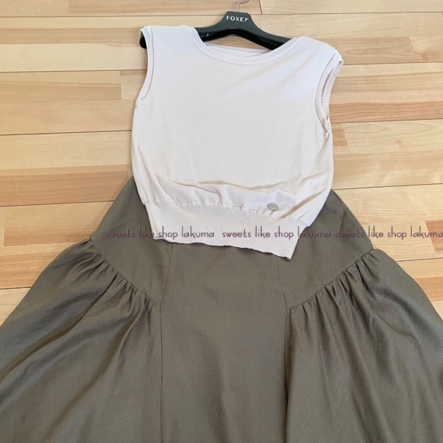 FOXEY - BOUTIQUE ❤︎美品 桜カラー❤︎ ノースリーブトップス˚✧₊⁎⁎⁺˳✧༚