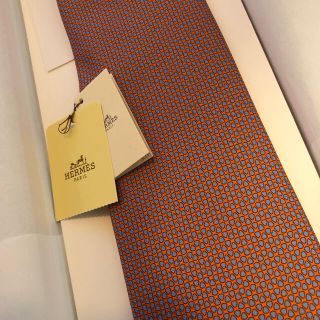 エルメス(Hermes)の新品未使用！！HERMES エルメス　ネクタイ　メンズ(ネクタイ)