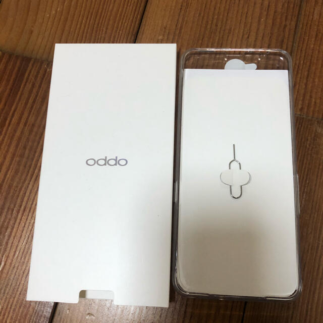 OPPO(オッポ)の新品 Oppo A73 SIMフリー ネービーブルー スマホ/家電/カメラのスマートフォン/携帯電話(スマートフォン本体)の商品写真