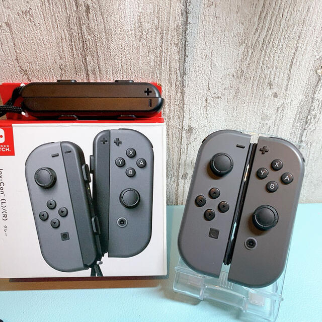 Nintendo Switch(ニンテンドースイッチ)の箱あり 廃盤グレー Switch 左右 ジョイコンJoy-Con エンタメ/ホビーのゲームソフト/ゲーム機本体(その他)の商品写真