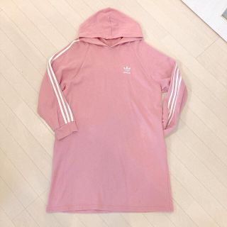 アディダス(adidas)のadidas ロングパーカーワンピース(ひざ丈ワンピース)