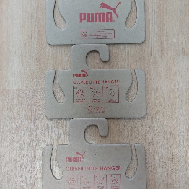 PUMA(プーマ)の【新品】PUMA CLEVER HANGER 3つセット インテリア/住まい/日用品の収納家具(押し入れ収納/ハンガー)の商品写真