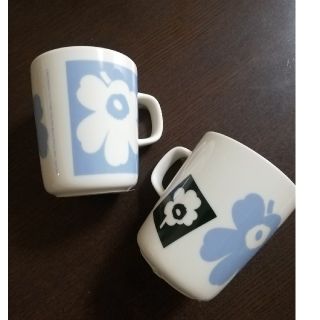 マリメッコ(marimekko)のmarimekko　マリメッコ　70周年　ウニッコ　マグカップ　2つセット(グラス/カップ)