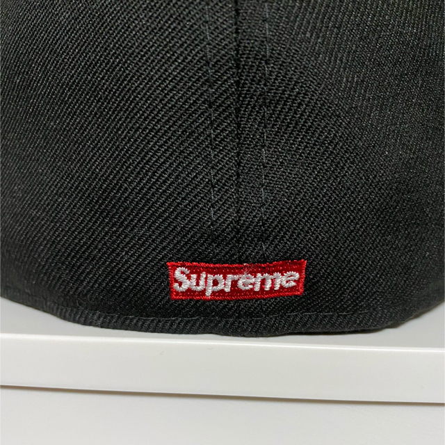 Supreme(シュプリーム)のSupreme S Logo シュプリーム エスロゴ ニューエラ キャップ メンズの帽子(キャップ)の商品写真