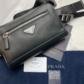 【美品】PRADA プラダ ボディバッグ サフィアーノレザー メンズバッグ