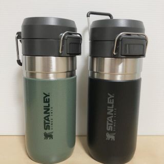 スタンレー(Stanley)の【送料込み】スタンレー　STANLEY タンブラー　473ml 黒・カーキ(食器)