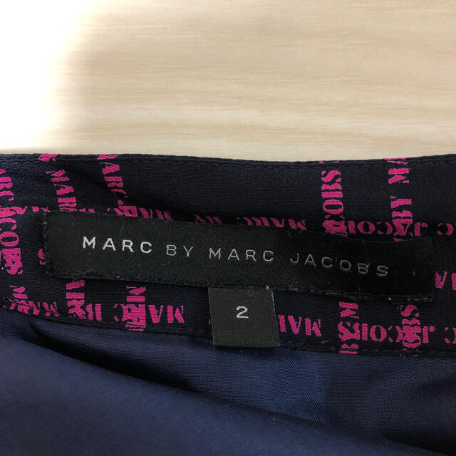 MARC BY MARC JACOBS(マークバイマークジェイコブス)のMARC BY MARC JACOBS  ロゴスカート レディースのスカート(ひざ丈スカート)の商品写真