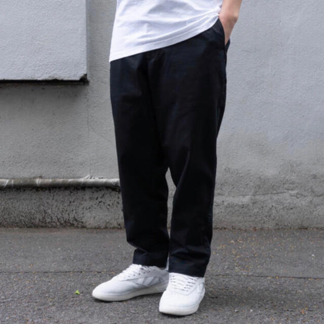 1LDK SELECT(ワンエルディーケーセレクト)のCup And Cone easy tapered pants 2 black  メンズのパンツ(チノパン)の商品写真