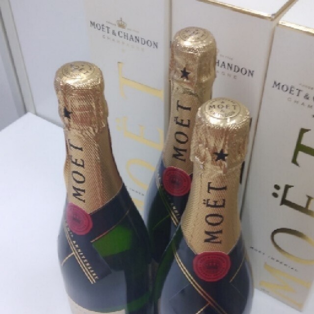 国内在庫/検 未開栓 シャンパン 3本セット MOET モエ 食品/飲料/酒 tgr