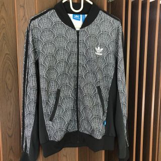 アディダス(adidas)の最終値下げ⭐︎あと7日⭐︎アディダス⭐︎ジャージ上着(ジャージ)