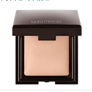 ローラメルシエ(laura mercier)の【即購入NG】ローラメルシエキャンドルグロウ パーフェクティングパウダー(フェイスパウダー)