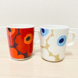 マリメッコ(marimekko)の【monsteraさま専用】マリメッコ　マグカップ　2点　(食器)