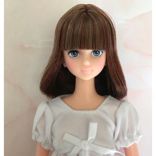 最新ショップニュース リカちゃんキャッスル シオン おたのしみドール