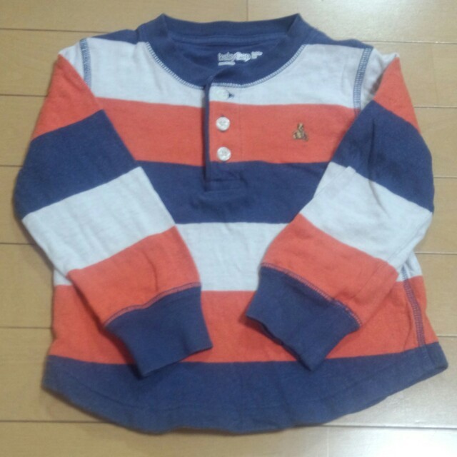 GAP(ギャップ)のGAP　ボーダートップス 90 キッズ/ベビー/マタニティのキッズ服男の子用(90cm~)(その他)の商品写真