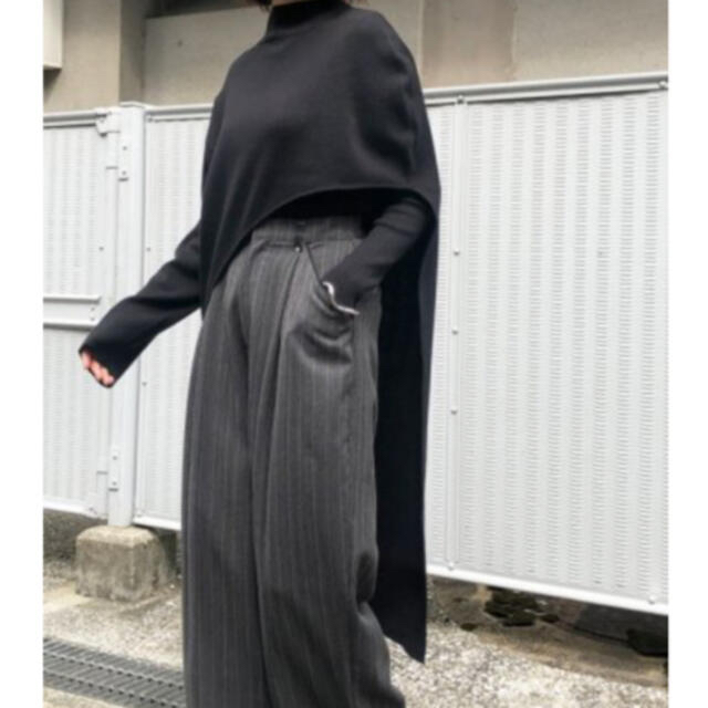 STUDIOUS(ステュディオス)のアンジェム　&g’aime  Asymmetric knit ニット レディースのトップス(ニット/セーター)の商品写真