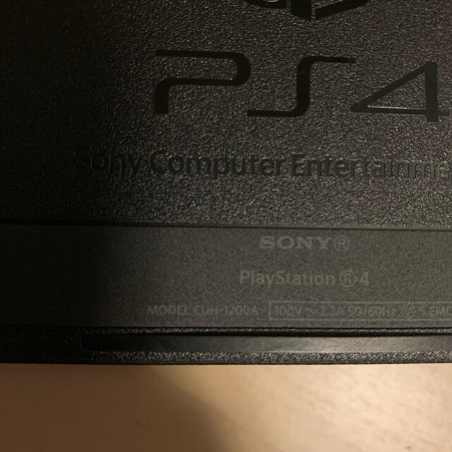 PlayStation4(プレイステーション4)のPS4 CHU-1200A ジャンク品 エンタメ/ホビーのゲームソフト/ゲーム機本体(家庭用ゲーム機本体)の商品写真