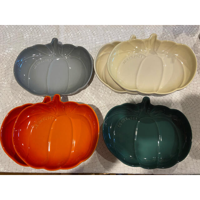 LE CREUSET(ルクルーゼ)のルクルーゼ  パンプキン皿 6枚セット インテリア/住まい/日用品のキッチン/食器(食器)の商品写真