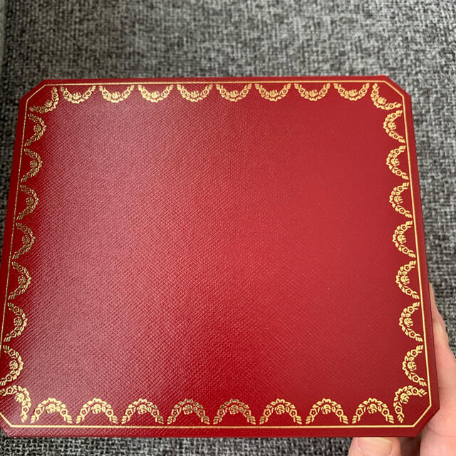 Cartier - カルティエ時計 空箱 2021年1月購入の通販 by tiara's Cartier - カルティエ時計 空箱 2021年1月購入の通販 by tiara's