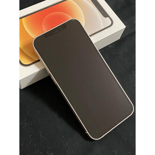 Apple(アップル)のiPhone12mini ホワイト　256GB SIMフリー　AppleCare スマホ/家電/カメラのスマートフォン/携帯電話(スマートフォン本体)の商品写真