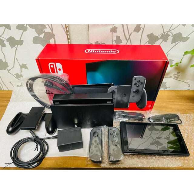 新型 Nintendo Switch スイッチ 本体 + ゼノバース2 家庭用 新型 Nintendo Switch スイッチ 本体 + ゼノバース2 家庭用