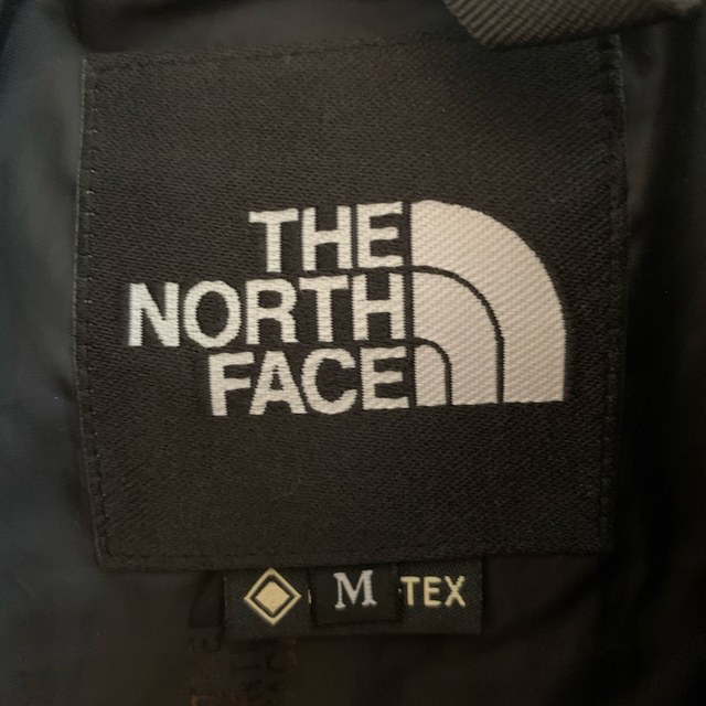 THE NORTH FACE(ザノースフェイス)のザ・ノースフェイス マウンテンライトジャケット Mサイズ ニュートープ メンズのジャケット/アウター(マウンテンパーカー)の商品写真