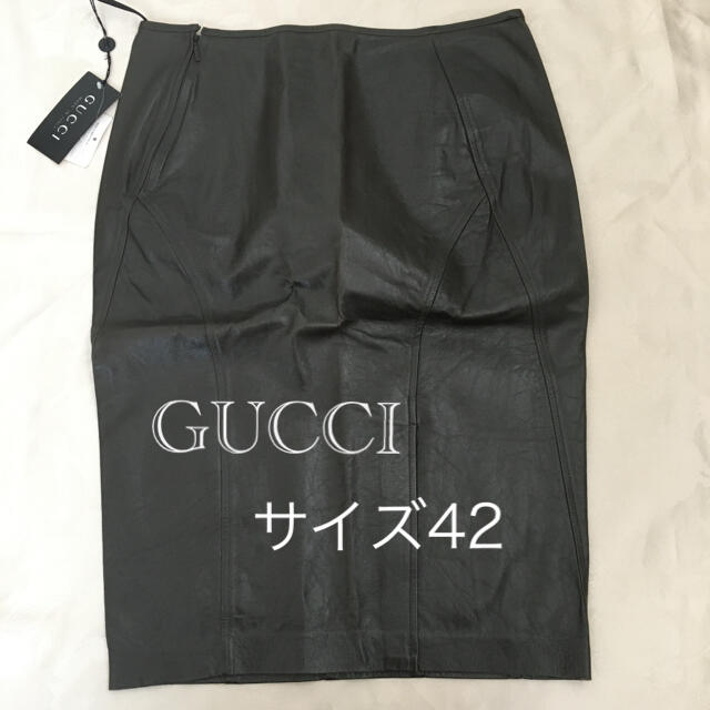 Gucci(グッチ)の【GUCCI】新品・未使用・タグ付　レザータイトスカート レディースのスカート(ひざ丈スカート)の商品写真