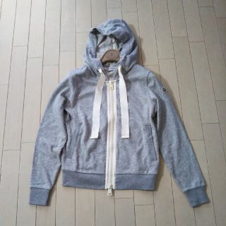 モンクレール(MONCLER)のMONCLER☆美品☆Ariel様ご専用☆(パーカー)