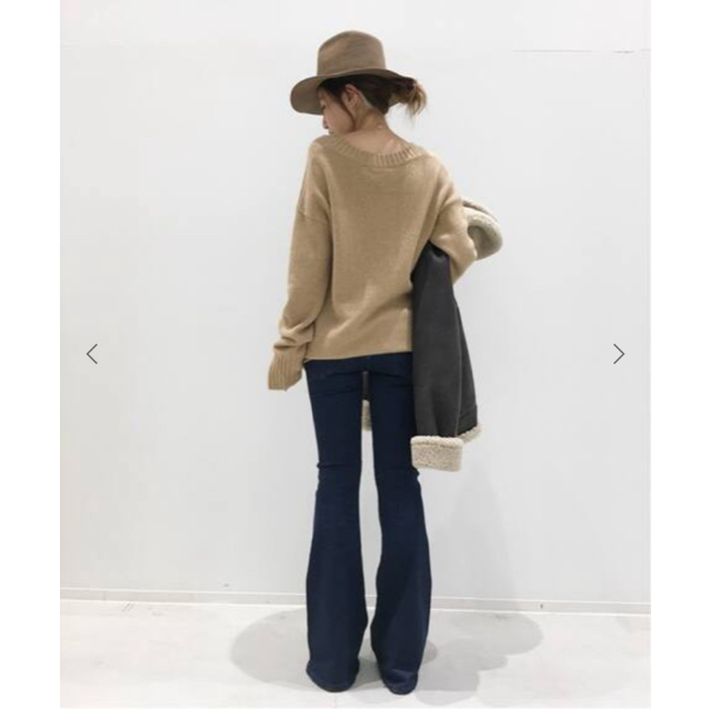 L'Appartement DEUXIEME CLASSE(アパルトモンドゥーズィエムクラス)のV/N Basic KNIT 新品未使用 レディースのトップス(ニット/セーター)の商品写真