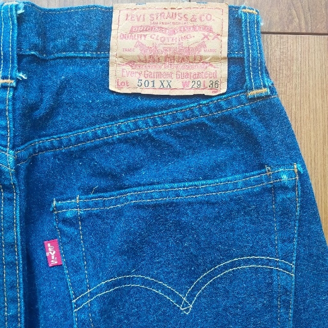 Levi's(リーバイス)のビンテージ 赤タブ リーバイス 501XX 古着 アメカジ ベルベルジン メンズのパンツ(デニム/ジーンズ)の商品写真