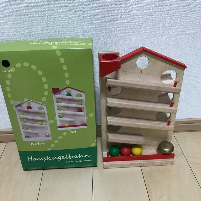 ハウスクーゲルバーン　木のおもちゃ キッズ/ベビー/マタニティのおもちゃ(知育玩具)の商品写真