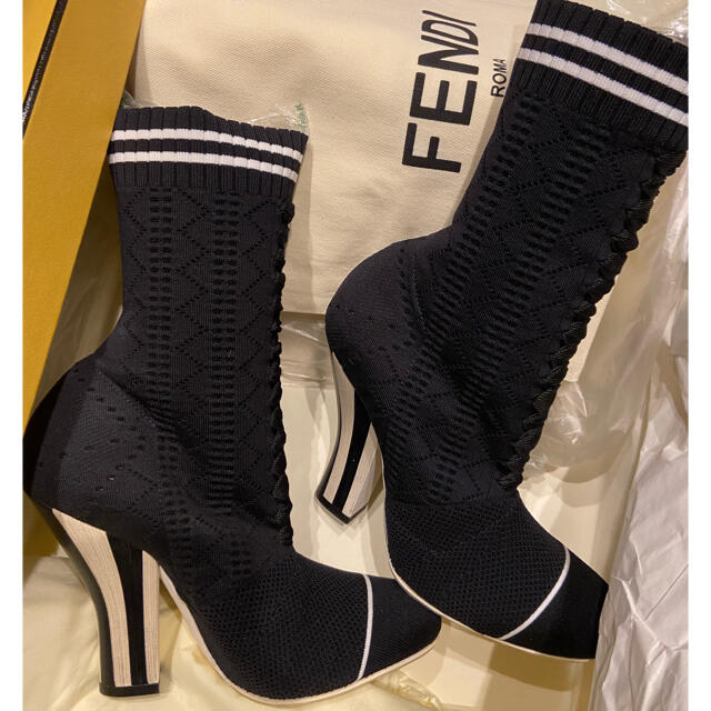 美品 レア FENDI フェンディ ブーツ キャメル 芸能人着用 SALE www